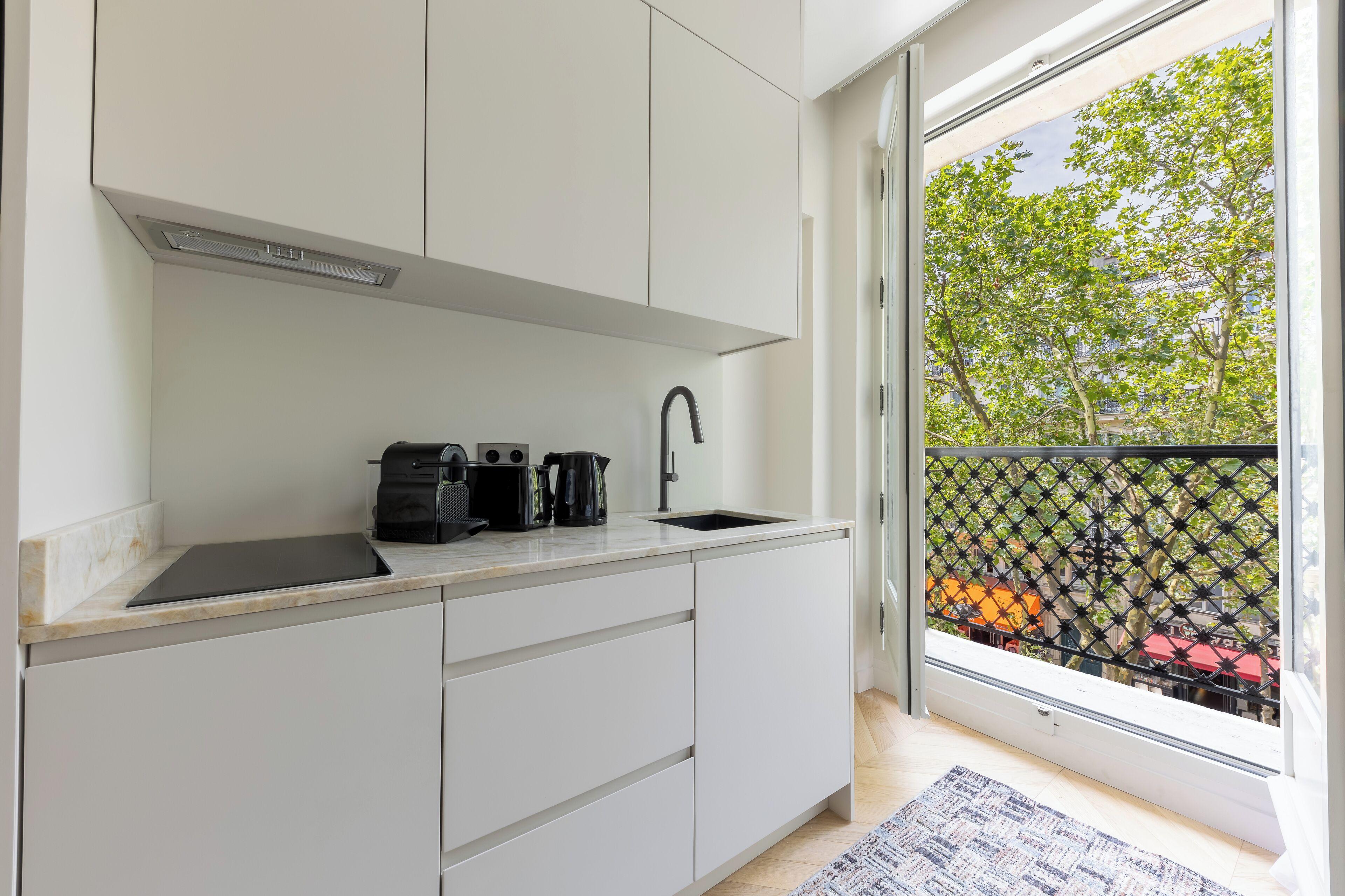 Quartier Libre Marais Aparthotel 4*